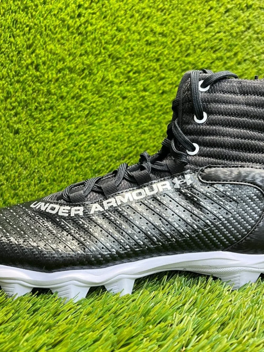 Under Armour‎ Highlight Franchise RM 2.0 Mens Size 9 Black White Football Cleats